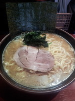 「ラーメン 大盛」@横浜家系 神田家の写真