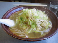 「野菜しおラーメン 750円」@くん太郎 本店の写真
