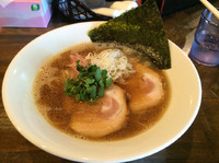 「海老醤油ラーメン」@塩ラーメン あす流の写真