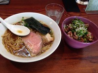 「煮干しラーメンとチャーシュー丼」@良温(Ra-on)の写真