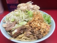 「小+ねぎ汁なし（ﾆﾝﾆｸ少し ﾔｻｲ ｱﾌﾞﾗ）」@ラーメン二郎 中山駅前店の写真