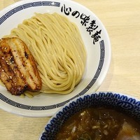 「濃厚豚骨魚介つけ麺　800円+炙りチャーシュー」@心の味製麺 平井店の写真