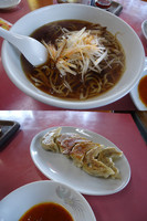 「『ネギラーメン＋餃子」の『サービスセット Ｃ(￥850)』」@中華めんくい亭の写真