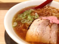 「喜多方らーめん（醤油）」@麺や 七彩 東京駅の写真