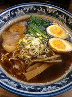 「醤油ラーメン（味玉サービス）」@ラーメン創房 玄光の写真