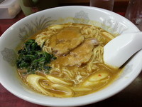 「カレーラーメン７５０円（裏メニュー）」@らーめん ドラごんちの写真