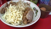 「汁無し　太麺、麺半分、やさい少し多め　850円」@ラーメン 麺徳 東陽町店の写真