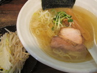 「白（淡麗魚介塩らーめん）　「690円」」@らーめん食堂 えだぐちの写真