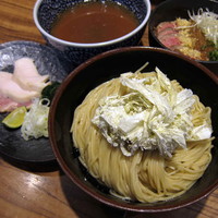 「豚＆貝出汁の淡麗つけ麺（中盛） 850円 + α」@ラーメン燈郎の写真