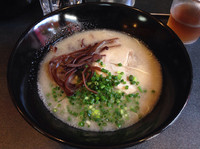 「博多長浜ラーメン 650円 （ランチタイム、替玉無料）」@博多長浜ラーメン まるながの写真