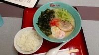 「とんこつラーメン」@くるまやラーメン 宇都宮今泉店の写真