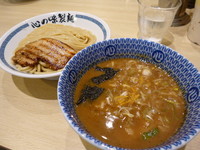 「濃厚豚骨魚介つけ麺＋炙りチャーシュー」@心の味製麺 平井店の写真