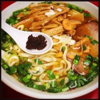 「手打ちラーメン」@一品香 駒生店の写真