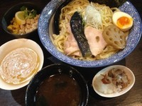 「【nijiの日】奥久慈軍鶏と真鯵の夏つけそば＋飾り軍鶏炊き飯」@麺処 ほん田 nijiの写真