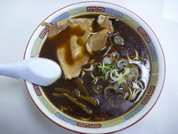 「しょうゆラーメン（こってり）　７５０円」@ラーメン 蜂屋 5条創業店の写真