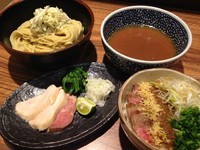 「【3周年限定】豚＆貝出汁の淡麗つけ麺850円あらい飯300円」@ラーメン燈郎の写真