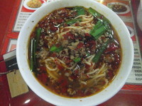 「台湾ラーメン680円＆ミニ・ニンニクチャーハン440円」@矢場味仙の写真