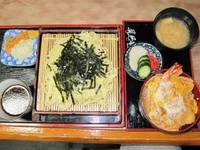 「中華ざると天玉丼のセット　850円（ランチ）」@辰巳庵の写真