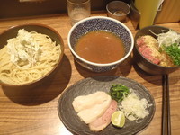 「【7/27 3周年記念限定】豚&貝出汁淡麗つけ麺＋あらいめし」@ラーメン燈郎の写真