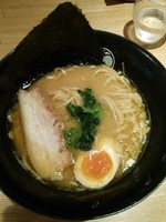 「無垢ラーメン」@無垢ツヴァイテの写真