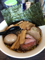 「豊潤鶏だし特選醤油ラーメン」@麺処 ほん田 nijiの写真