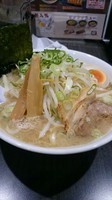 「濃厚豚骨醤油」@ラーメン 春樹 八王子店の写真