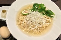 「帆立と鯛の冷やしそば＋味玉（￥870＋￥110）」@三ツ矢堂製麺 大森店の写真