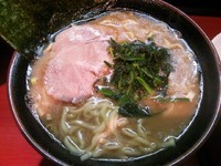 「醤油らーめん＋ライス　700＋100円」@横浜家系 神田家の写真