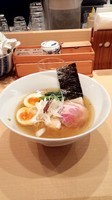 「味玉鶏そば　平打ち麺」@饗 くろ㐂の写真