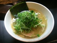 「【限定】九条ねぎの牛脂かけらーめん　900円」@麺や 勝治の写真