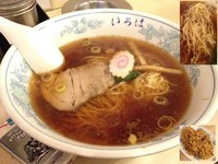 「にんにくラーメン＋半チャーハン」@ニュー いろはの写真