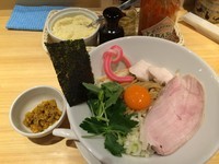 「濃厚卵のまぜSOBA(800円)」@Ginza Noodles むぎとオリーブの写真