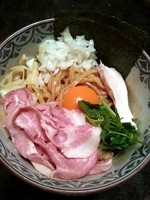 「濃厚たまごのまぜそば￥700＋その他イロイロ。」@中華そば 四つ葉の写真