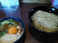 「冷やしもりそば（全卵で）」@UNDER GROUND RAMENの写真