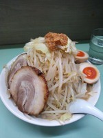 「角ふじ並、ヤサイマシ＋玉子」@中華 飛天の写真