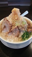 「ぶったま、ヤサイマシ＋ビタMAX」@ガツ盛りラーメンみちる屋 南流山店の写真