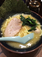 「ラーメン」@横浜家系ラーメン 壱角家 三鷹店の写真