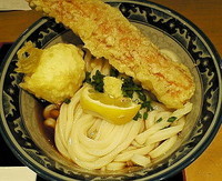 「ちく天ぶっかけ　８８０円」@うどん酒場 釜たけ流うどん 一寸一杯の写真