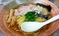 「煮干しラーメン(軍鶏と煮干しの出汁)900円」@覆麺 智の写真
