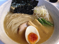 「鶏の中華そば」@梵の写真