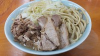 「ブタ入り(麺硬め、カラメ)」@ラーメン二郎 新橋店の写真