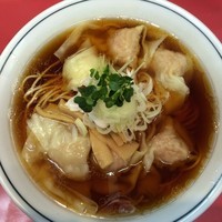 「肉わんたんそば￥700円」@柴崎亭の写真