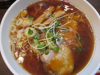 「しょうゆラーメン　「800円」」@伝承ラーメン 北都の写真