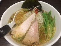 「和～nagomi～（和出汁薫る醤油拉麺）(750円)」@麺画廊 英の写真