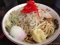 「汁なし700円（並）」@やらかし亭の写真