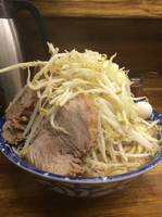 「小ラーメン730円  うずら卵5個100円」@ラーメン二郎 新小金井街道店の写真