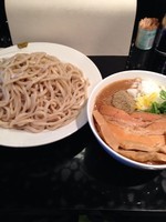 「コンデンス煮干しつけ麺 大盛」@666の写真