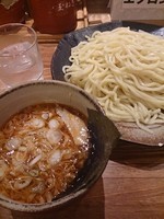 「辛つけ麺（大）」@つけ麺屋 両国ごんろく 水道橋店の写真