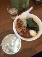 「らーめん＋ライス」@前原商店の写真