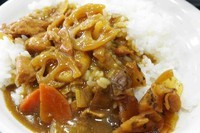 「チキンカレーミニ290円」@なか卯 上福岡店の写真